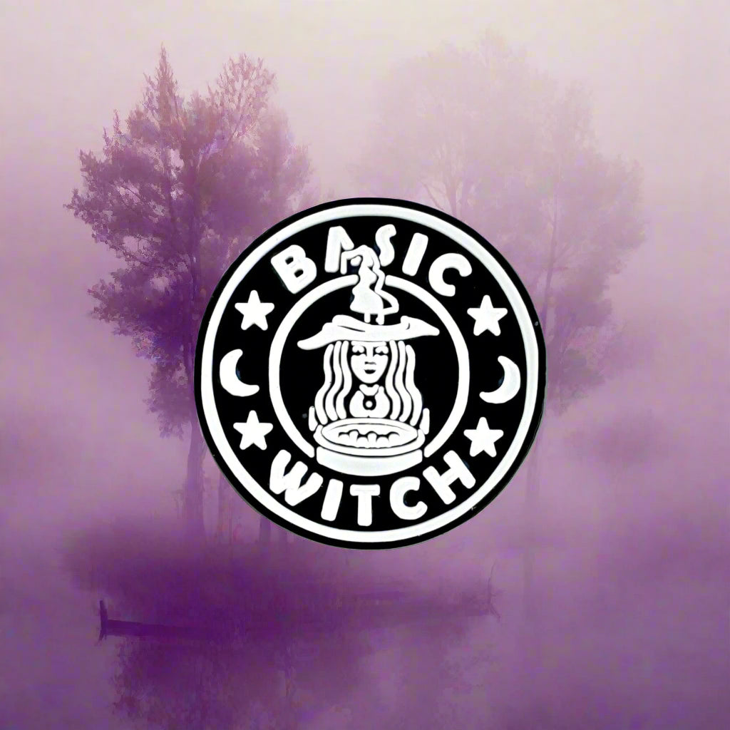 Basic Witch Croc Charm