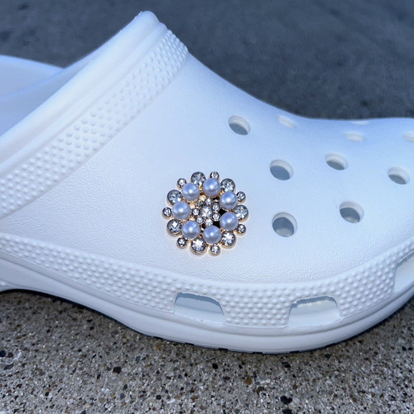 Circle Diamonds & Pearls Bling Croc Charm