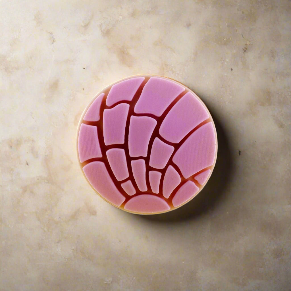 Concha Croc Charm
