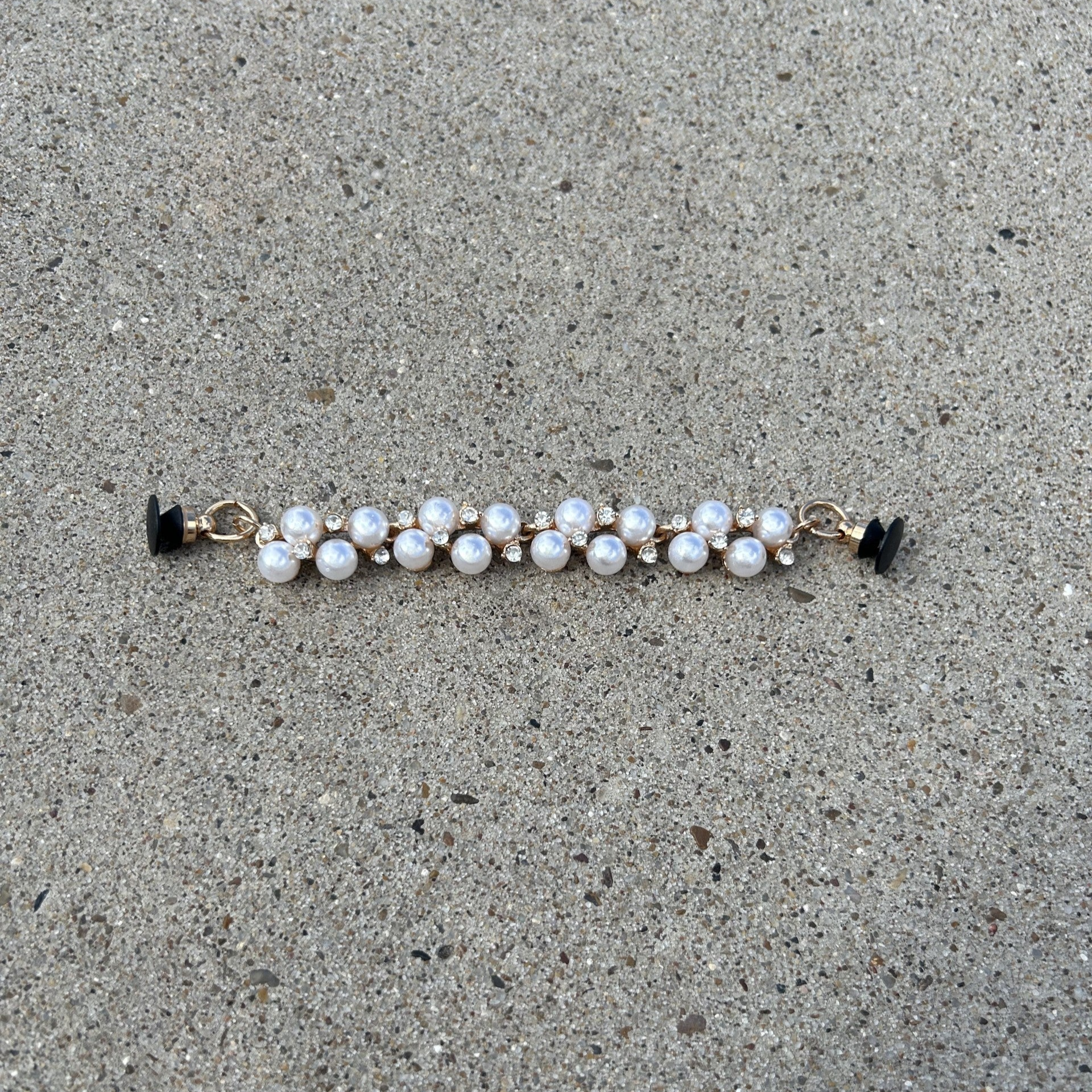 Pearls & Diamonds Shoe Chain
